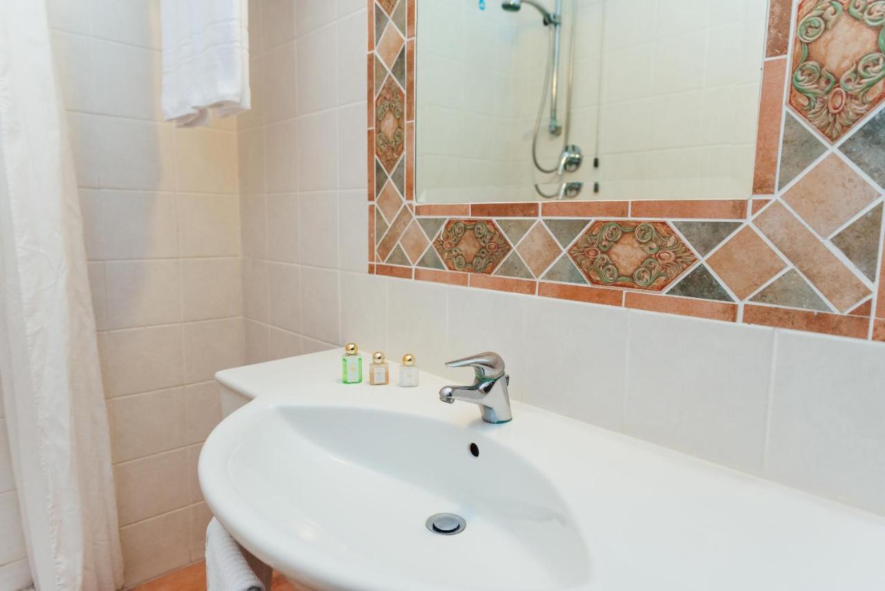 Hotel Montana Sant'Agata sui due Golfi Bagian luar foto